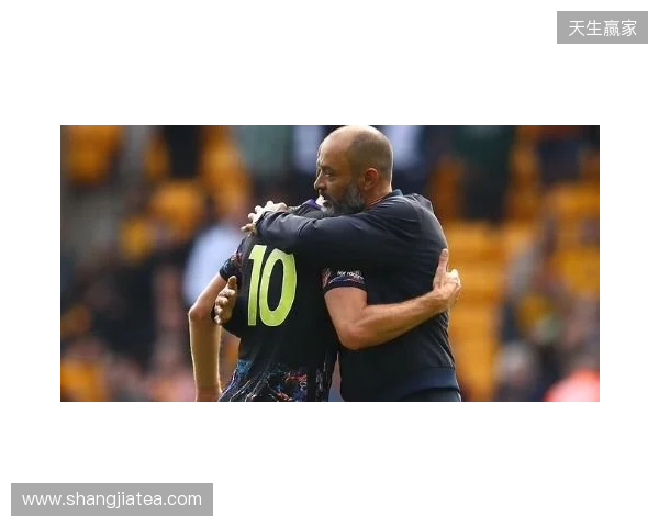 赫内斯：凯恩是最全面中锋，要是伊萨克值1.5亿欧他就值2.5亿